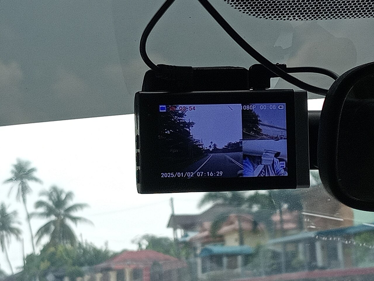 Dash cam footage after a crash: how to save it and why you should not delete it